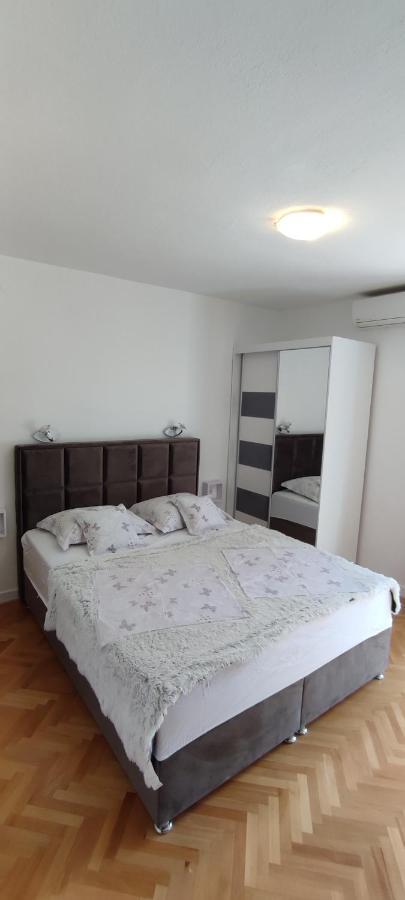 Villa Libe Baska Voda Ngoại thất bức ảnh